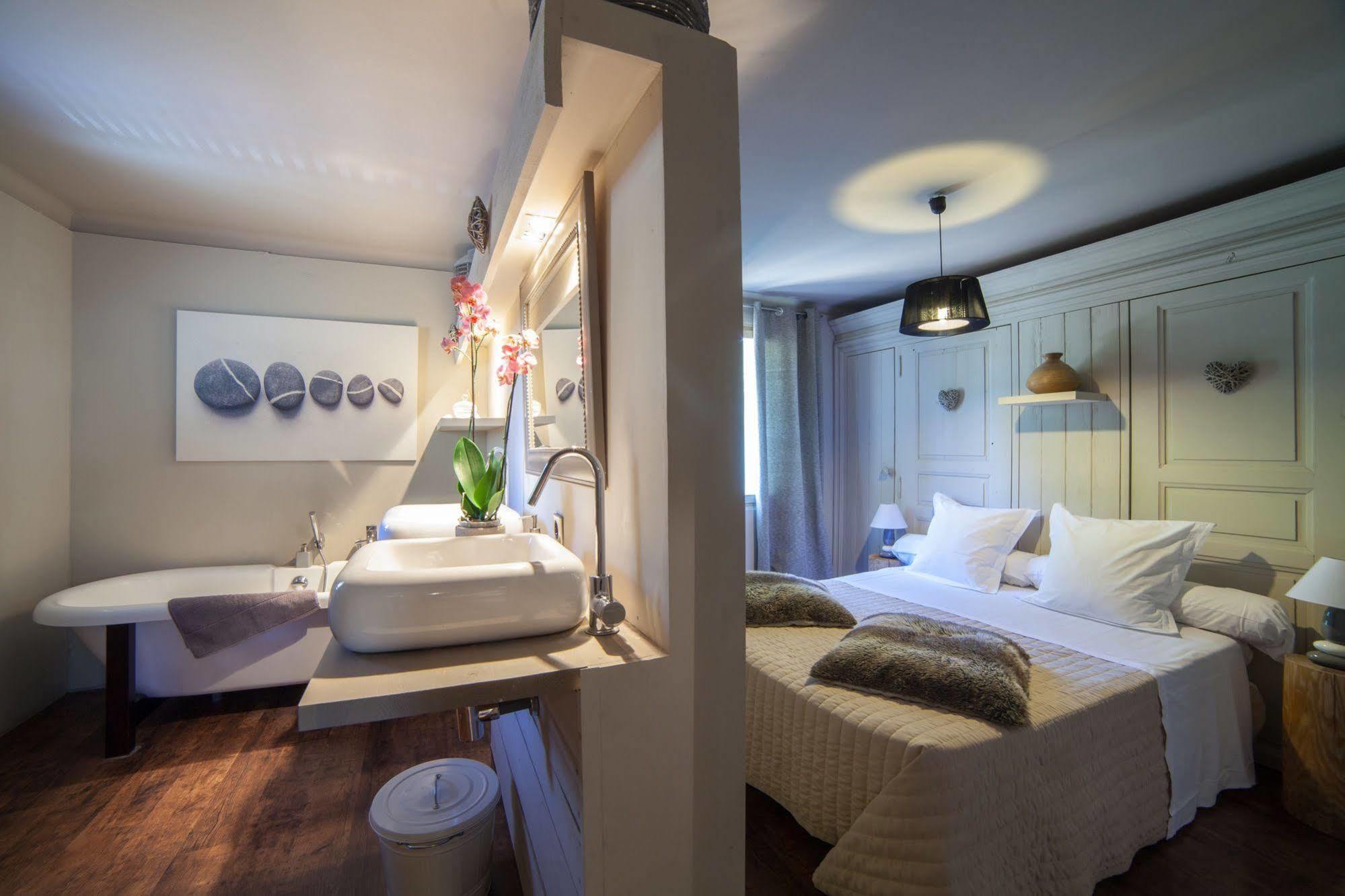 L'Auberge De L'Aubergine Eygalières Dış mekan fotoğraf
