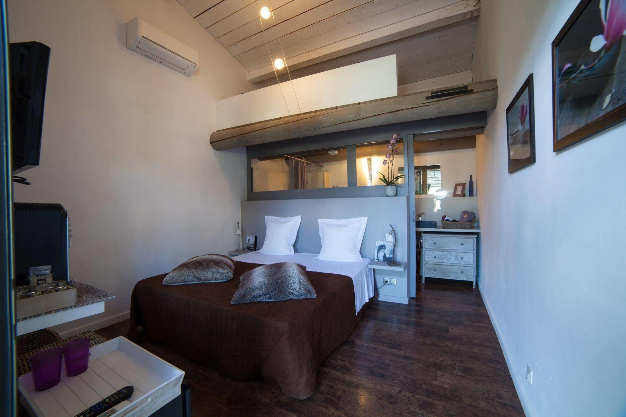 L'Auberge De L'Aubergine Eygalières Dış mekan fotoğraf